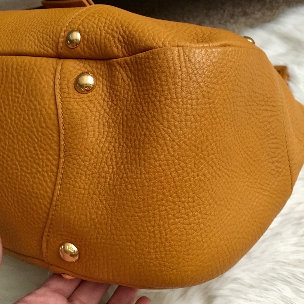 Prada Vitello Daino Bag - Picture 5 of 11